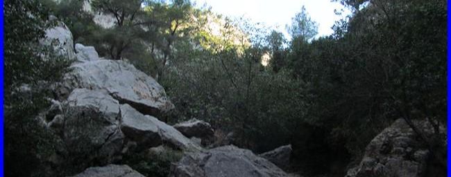Var, les cuves du Destel, le château du Diable