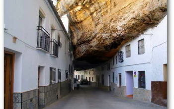 Photos - Setinil de las Bodegas