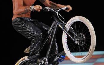 mode fashion bike armani