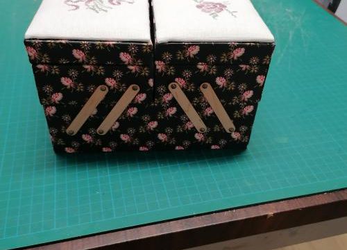 travailleuse à couture