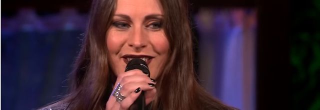 Floor Jansen : Vilja Lied Best Zanger 2019 vidéo