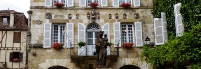 BEAULIEU SUR DORDOGNE : MAISON DE LA RENAISSANCE