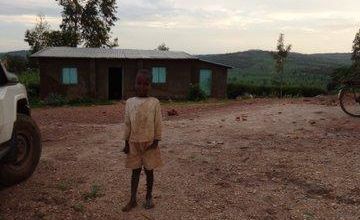 URGENT nous cherchons des vêtement d enfants 