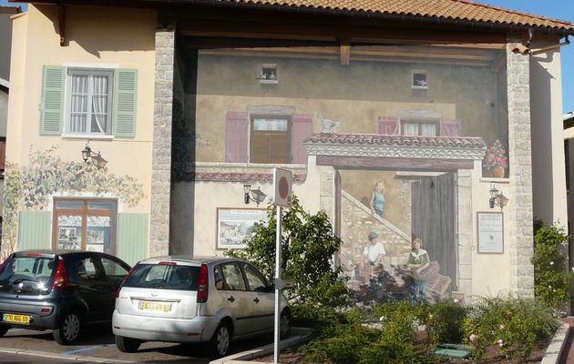 MURS  PEINTS  A  VOURLES (69)