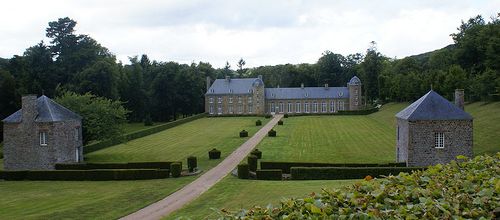 CHATEAU de PONTECOULANT ( CALVADOS)