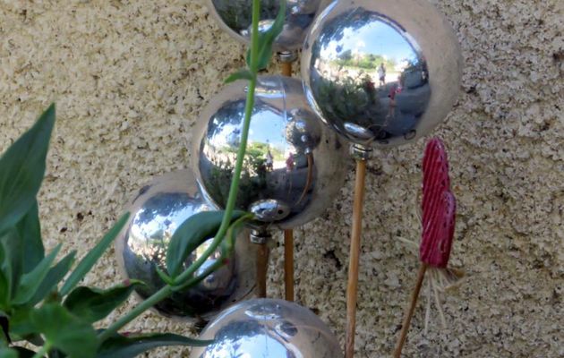 reflets sur boules