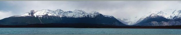 Naviguant vers notre prochaine étape, l'Estancia Cristina, je m'intéresse désormais aux montagnes - Lago Argentino - Patagonie - Argentine