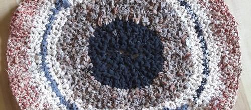 Un tapis crocheté en traphilo (2)