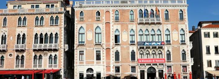 Venise, navigation retour sur le Grand Canal en vaporetto