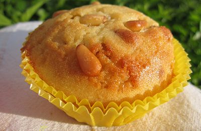Muffins gourmands pignons • sirop d'érable