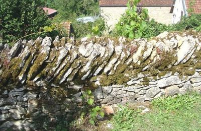 La restauration de murets en pierres sèches