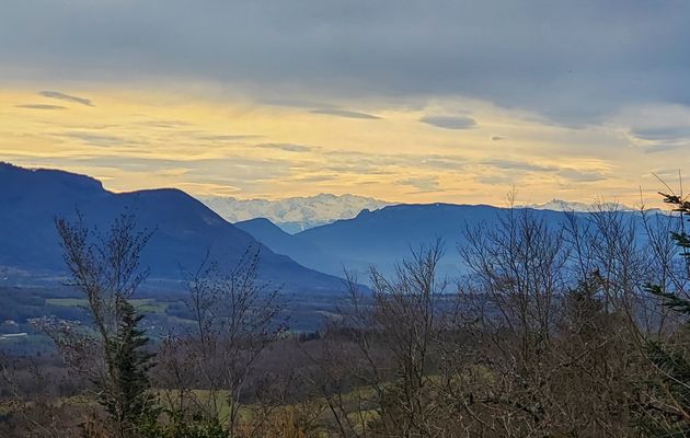 Le 15 février 2024 : Le Valromey vu du panorama.