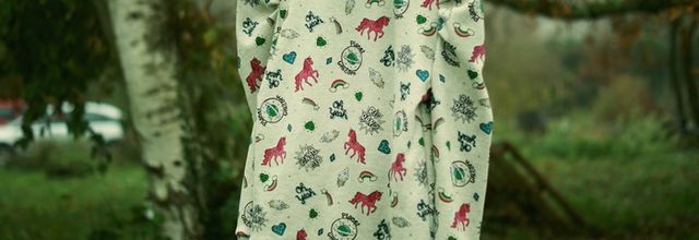 Sweat doudou plein de paillettes !