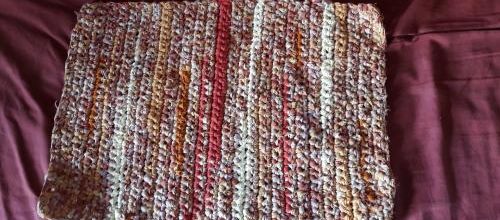 Un tapis en traphilo couleur pêche