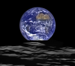 Nous nous ouvrons au monde