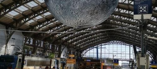 rails pour la lune