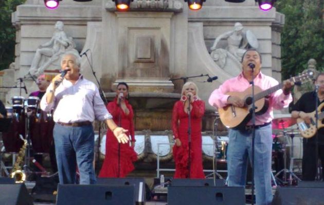 EN COMPAGNIE DE LOS DEL RIO SUR QUELQUES CHANSONS