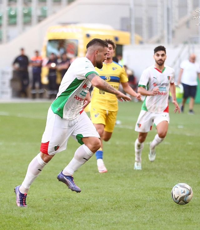    Vendredi 27.9.2024 à Douéra Stade 