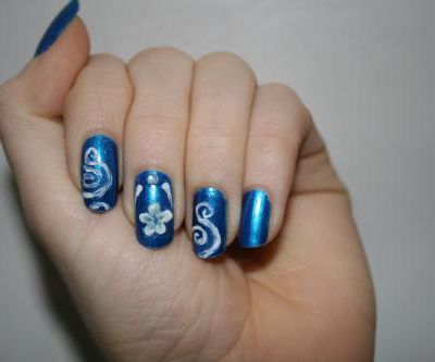 Nail art nouvel an avec manucure 3d