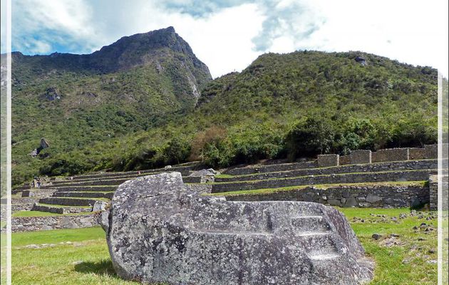 La Roche Funéraire - Machu Picchu - Pérou