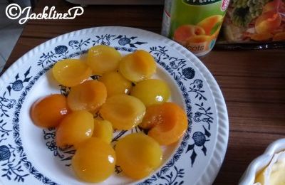 tarte aux abricots, crème amandine...