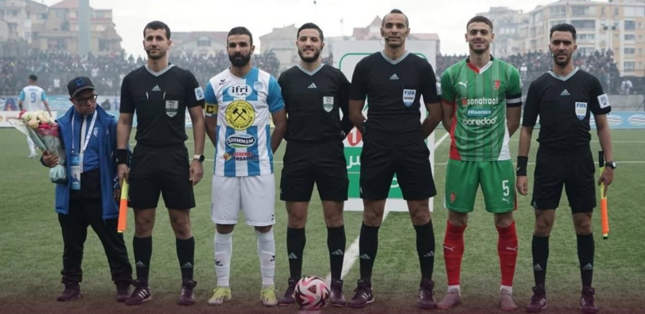 Mardi 15.4.2025 à Béjaïa Stade 
