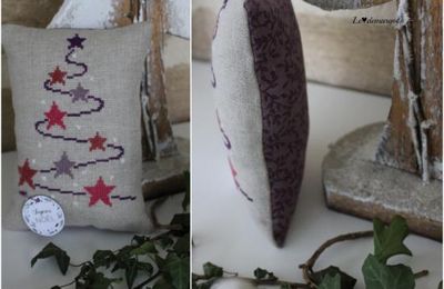 Sapin sur coussin