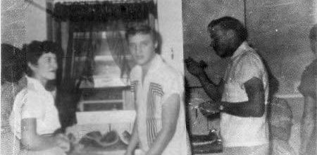 photo elvis -Lura May Mitchell