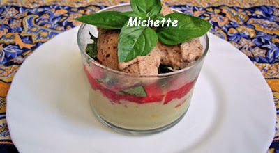 Verrine à la crème d'artichaut, tomate et chantilly à l'olive