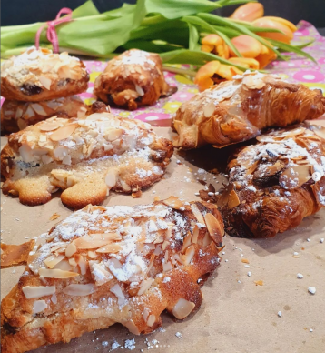 VIENNOISERIES AUX AMANDES