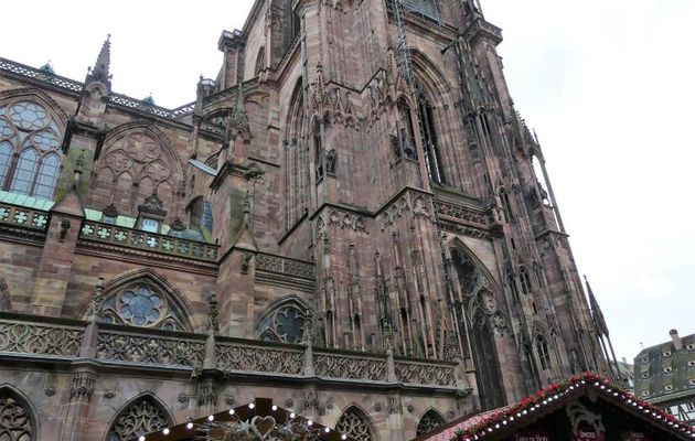  LA  CATHEDRALE  DE  STRASBOURG - 2 -
