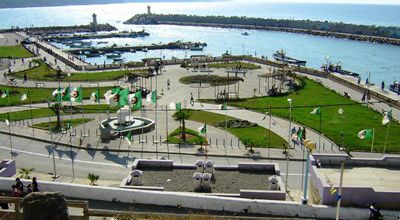 TIGZIRT: la mer, les ruines et le poisson frais