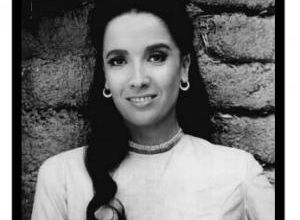 Adieu, Linda Cristal