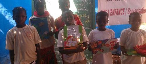 COLLECTE DE FOURNITURES SCOLAIRES
