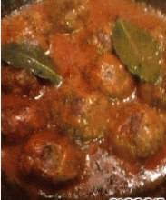 BOULETTES DE BOEUF À LA TOMATE