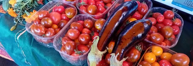  un marché  d 'été 