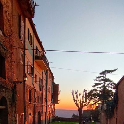 VOLTERRA, PORTO ERCOLE, ROMA !