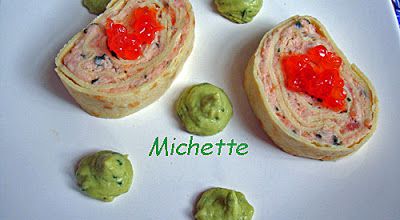 Crêpes roulées au saumon fumé, crème d'avocat, c'est délicieux et raffiné