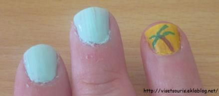 Des ongles au soleil
