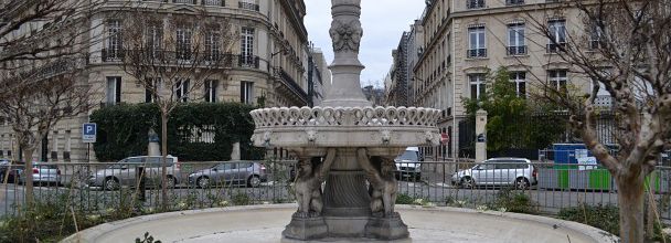 Fontaine de la Place François Ier (Paris 8ème)