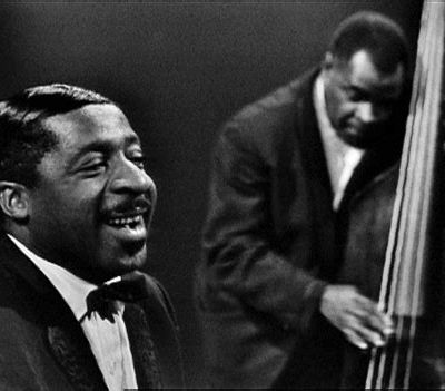 Erroll Garner joue  "When a Gypsy makes the violin cry "
