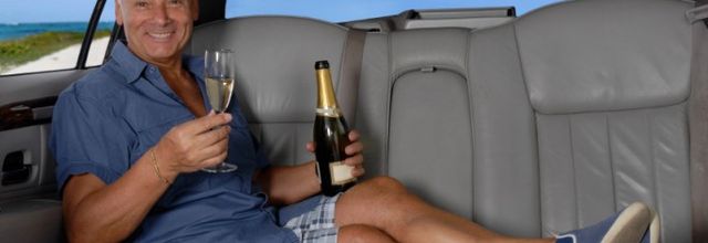 Le dernier électeur socialiste a choisi l'euthanasie, champagne à la main 