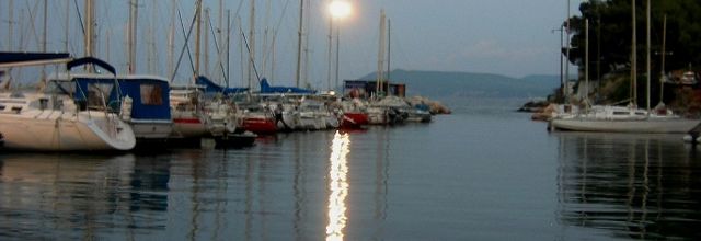 NUIT SUR LE PORT D'ISTRES