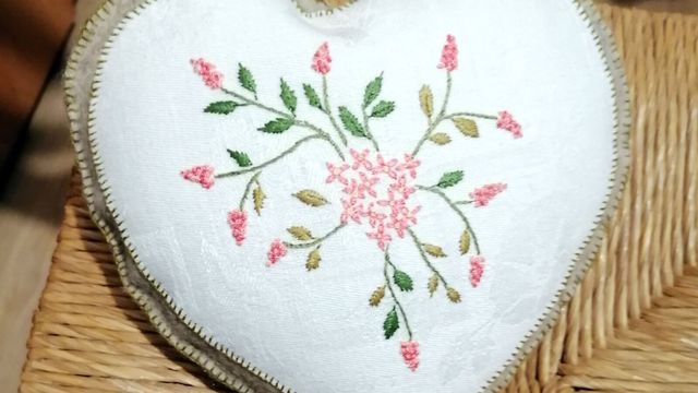 broderie traditionnelle 