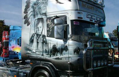 UN MAGNIFIQUE CAMION