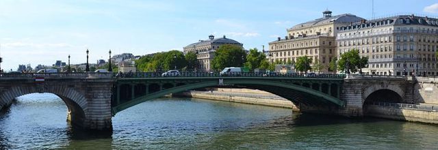 L'île de la Cité : Pont Notre-Dame
