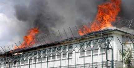 France, JE GERBE SUR TON GOUVERNEMENT !