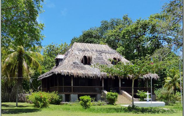 Dis, Emmanuelle, mais où est ton fauteuil ? Et toi, ma belle et sulfureuse dame, où es-tu? - Union Estate - La Digue - Seychelles