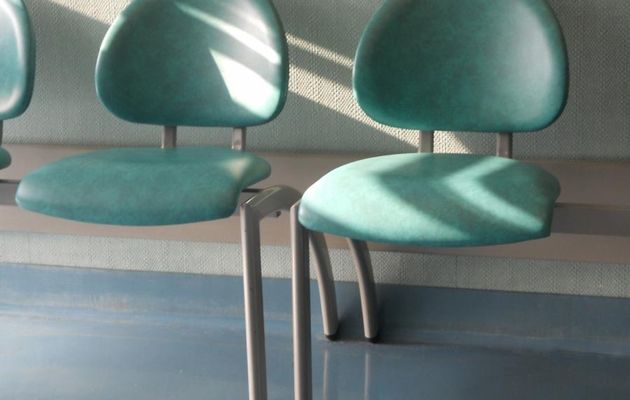 LES CHAISES
