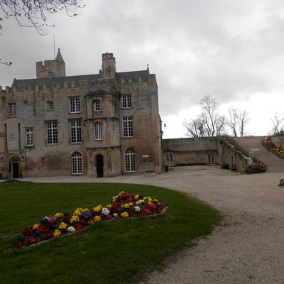 NOS PETITS VILLAGE : CREULLY-sur-SEULLES (Calvados - 14)